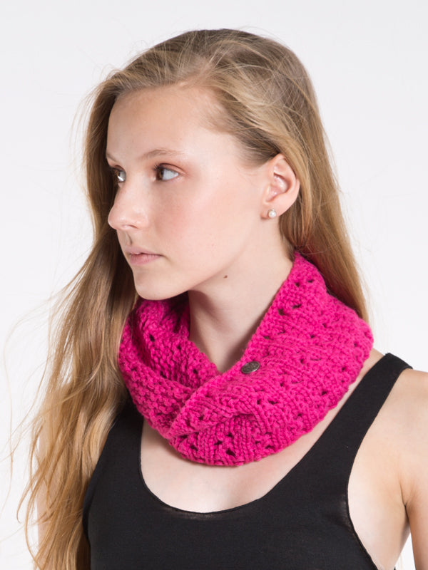 Chalet Mini Neck Wrap, Pink