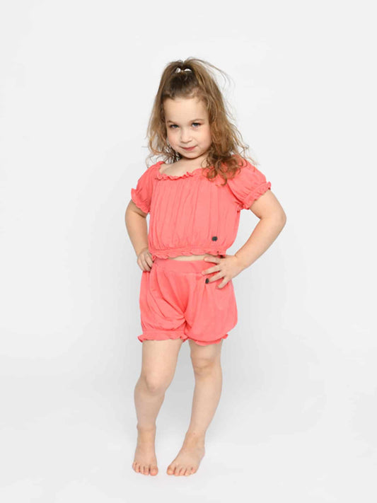 The Itty Bitty Maryann Bloomer, Coral